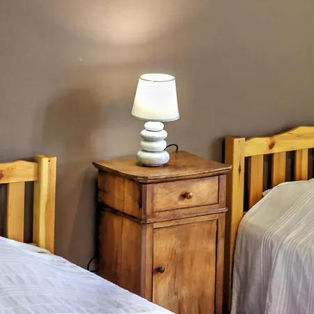 Familial 200m² Avec 6 Chambres, Terrasse, Jardin, Proche Ferme, Charges Incluses, Animaux Acceptes - Fr-1-496-18 * Saint-Didier-sur-Rochefort